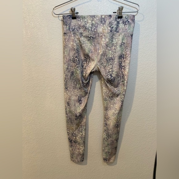 D11.4 Jockey Sport® Prism Print Leggings • Jockey Sport - Picture 3 of 6